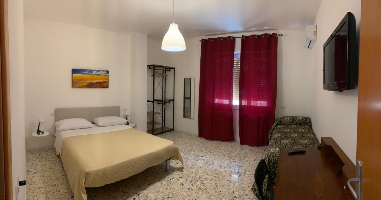 Tre Al Centro Di Affittacamere Napoli